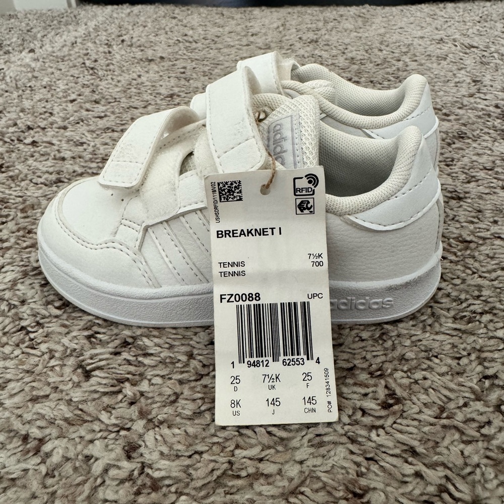 Adidas White Sneakers Classic Design
